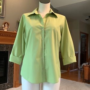EDDIE Bauer Blouse, size Medium, green